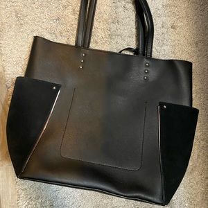 Vera Wang Tote